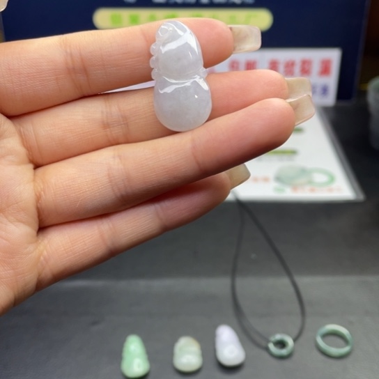 【闪购商品】定制翡翠翡翠未镶嵌