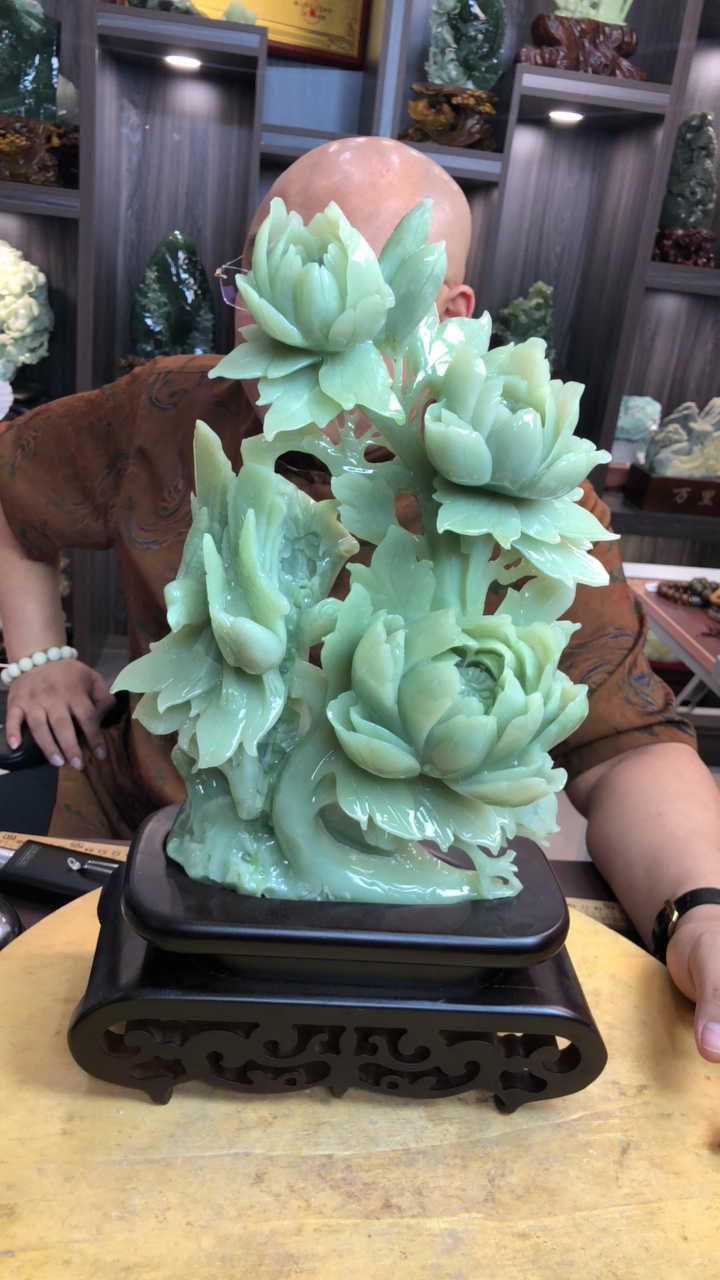 蛇纹石玉（覆膜）摆件原创作品