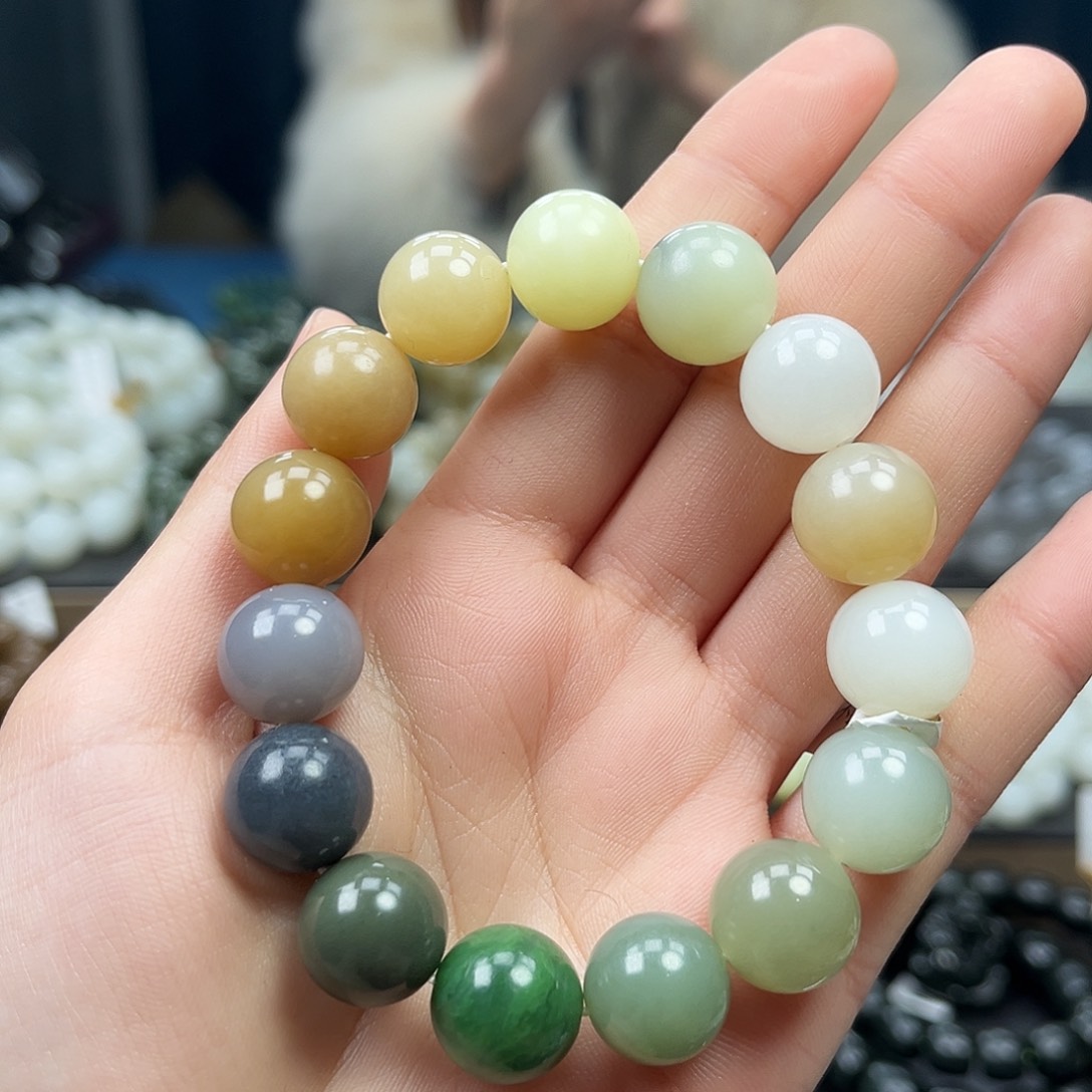 和田玉手链未镶嵌