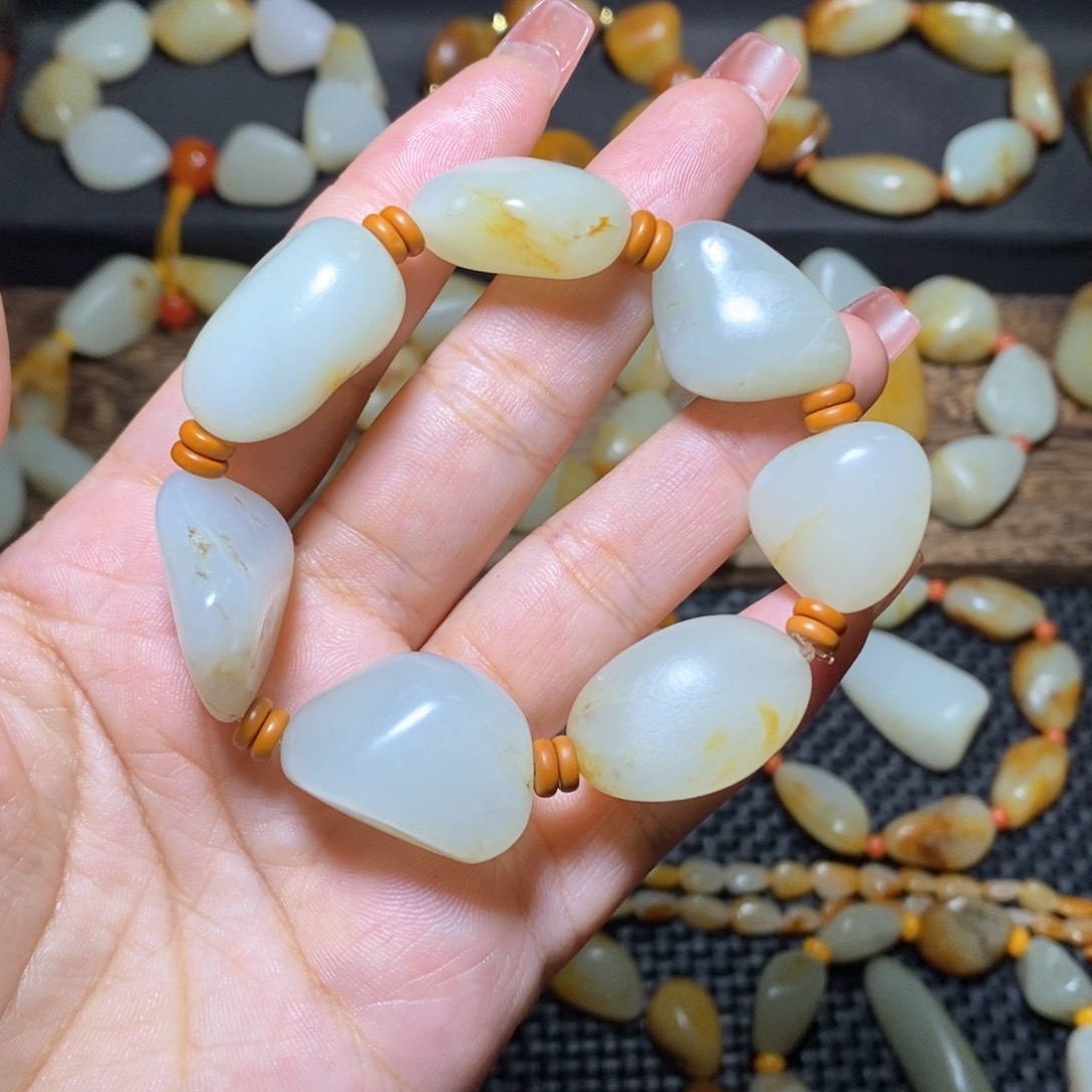 和田玉手链未镶嵌