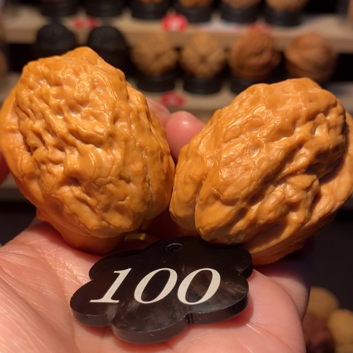 木质类盘龙佛手41尺寸