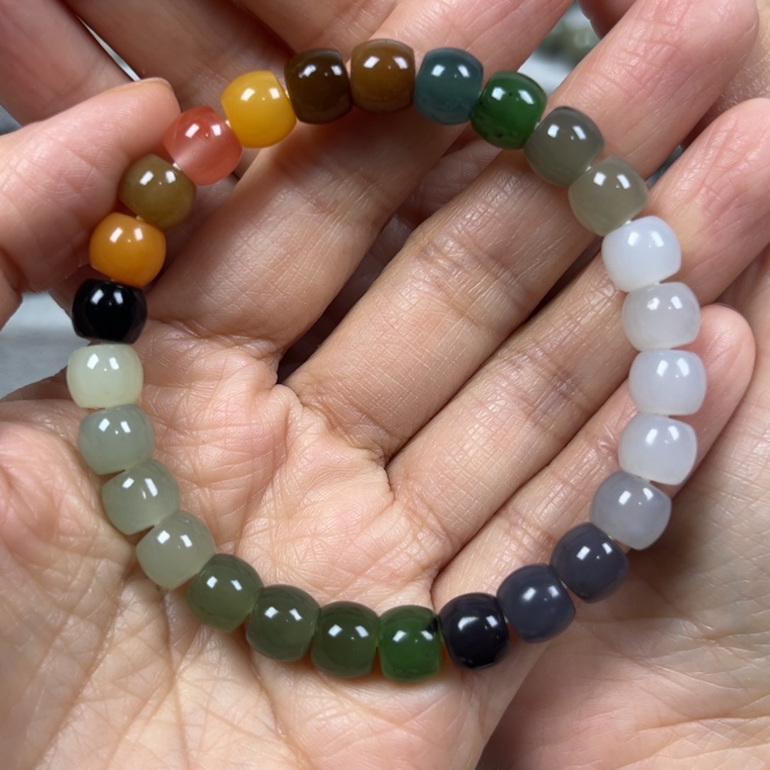 和田玉手串未镶嵌卡8