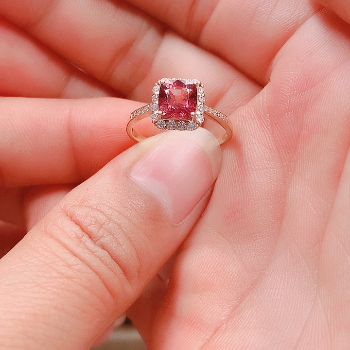 尖晶石戒指18K金镶嵌6.2✖️6.7