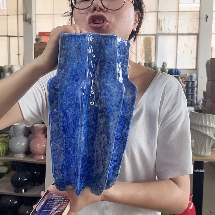 景德镇陶瓷高温花瓶10
