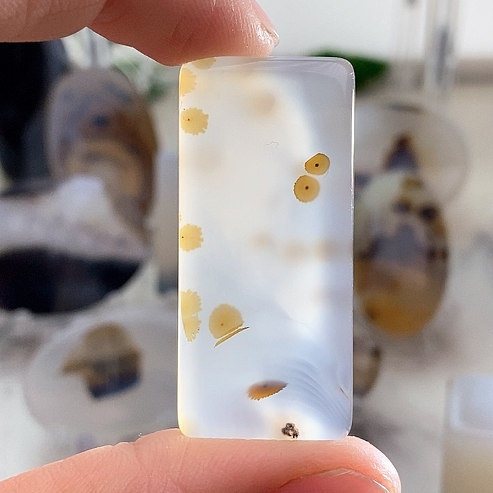 玛瑙/玉髓颈饰未镶嵌