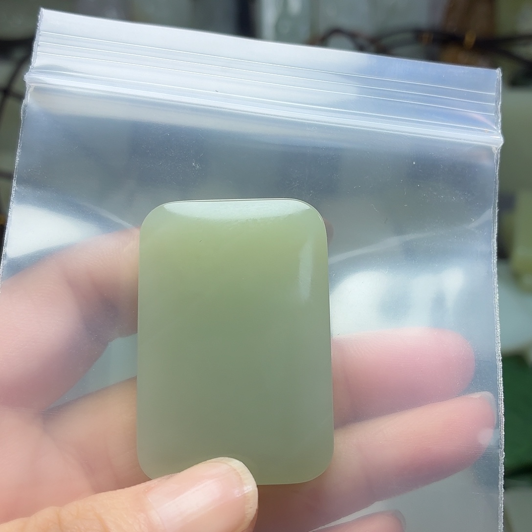 嘻***哈和田玉未镶嵌颈饰