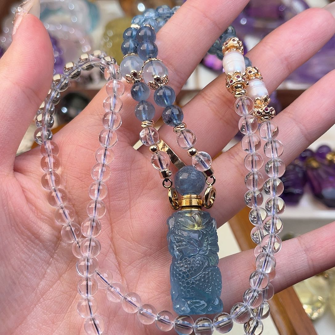 水晶颈饰未镶嵌?****?天然水晶吊坠130