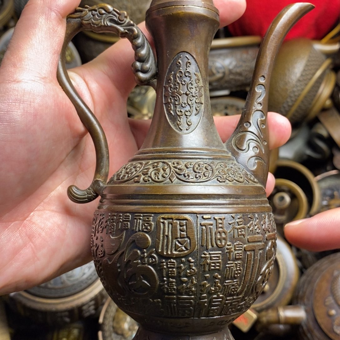 精美铜器做工精良