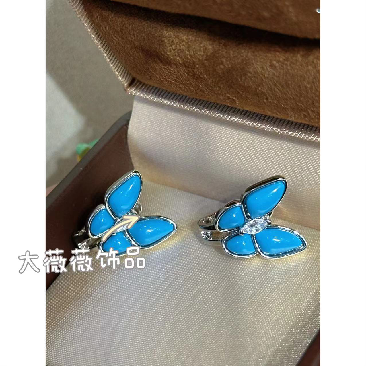 铜合金耳饰 高级感蓝色蝴蝶耳扣-67612