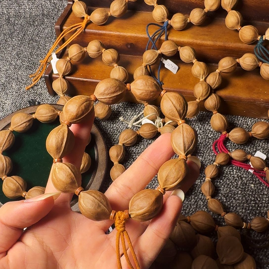 葫***，手串/手链橄榄核1926墨轩铁核