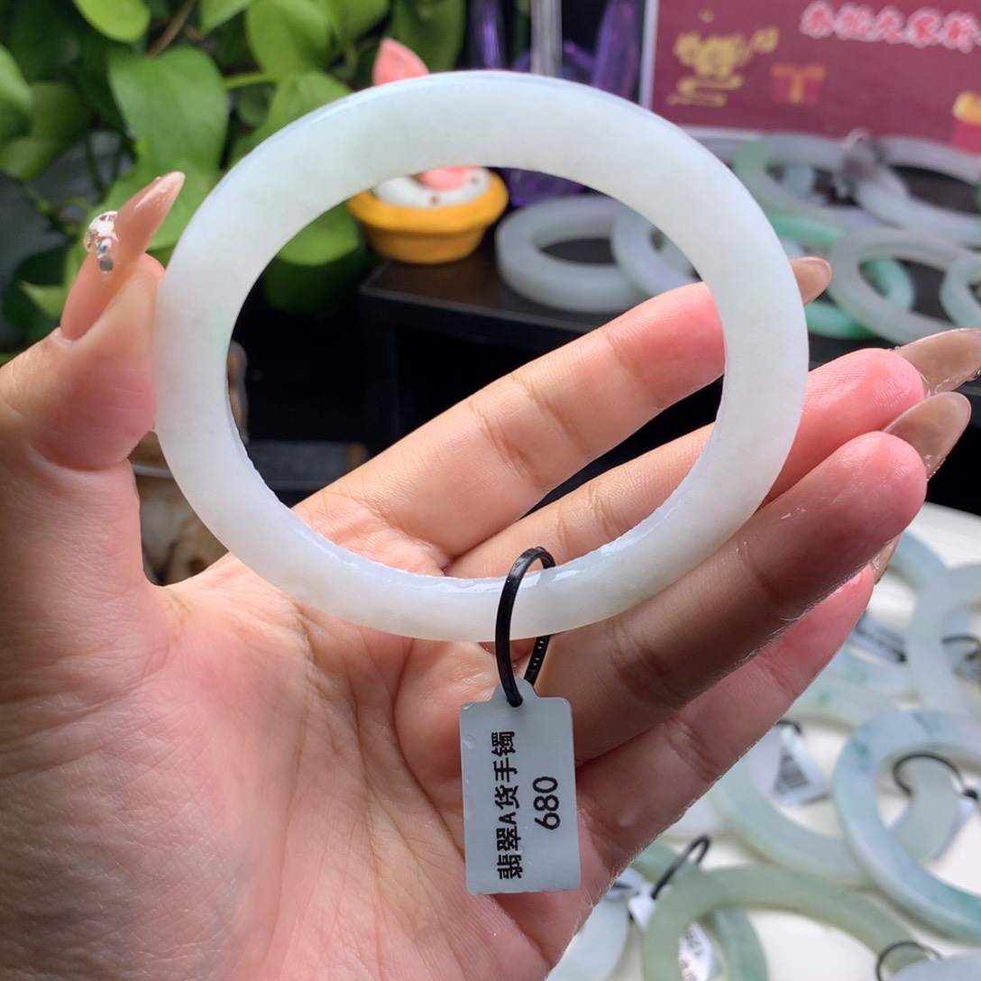 定制翡翠叮当镯未镶嵌60/66