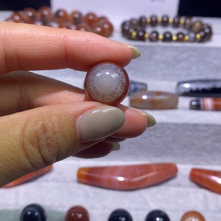 玛瑙/玉髓未镶嵌颈饰