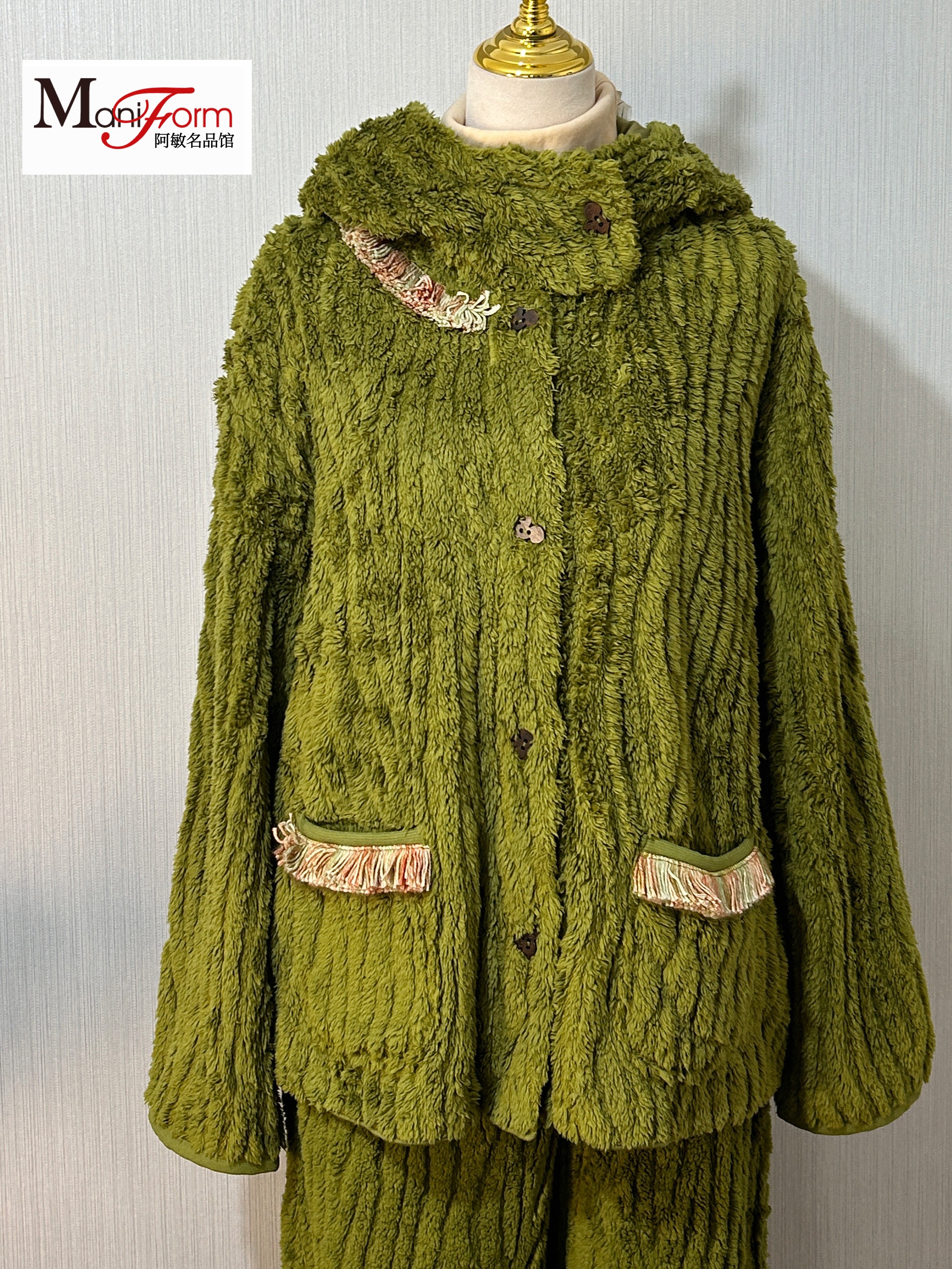 女朵朵可可242-174秋冬新款森林系双面竖纹提花绒家居服 