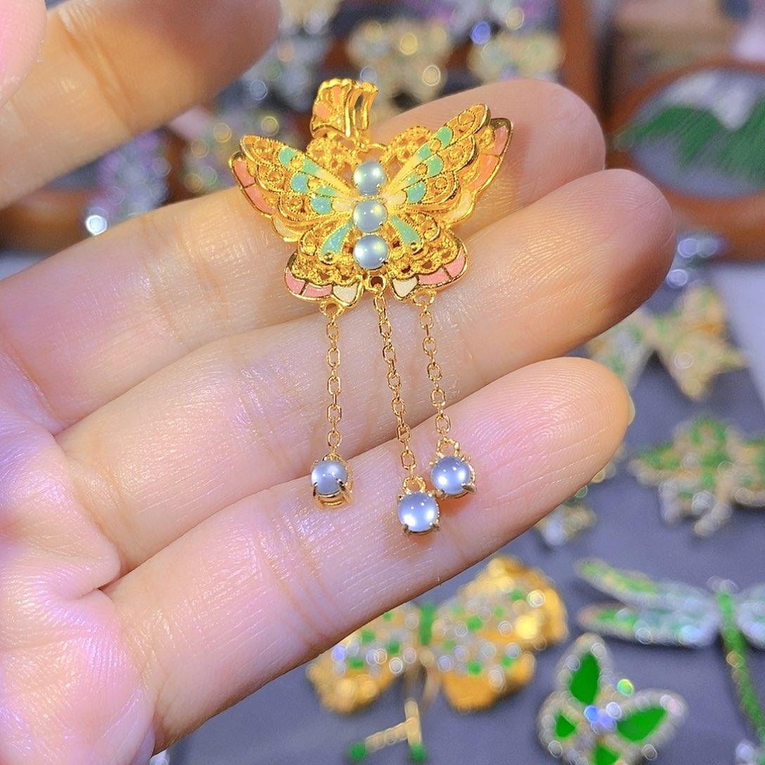 颈饰银S925镀金镶嵌翡翠