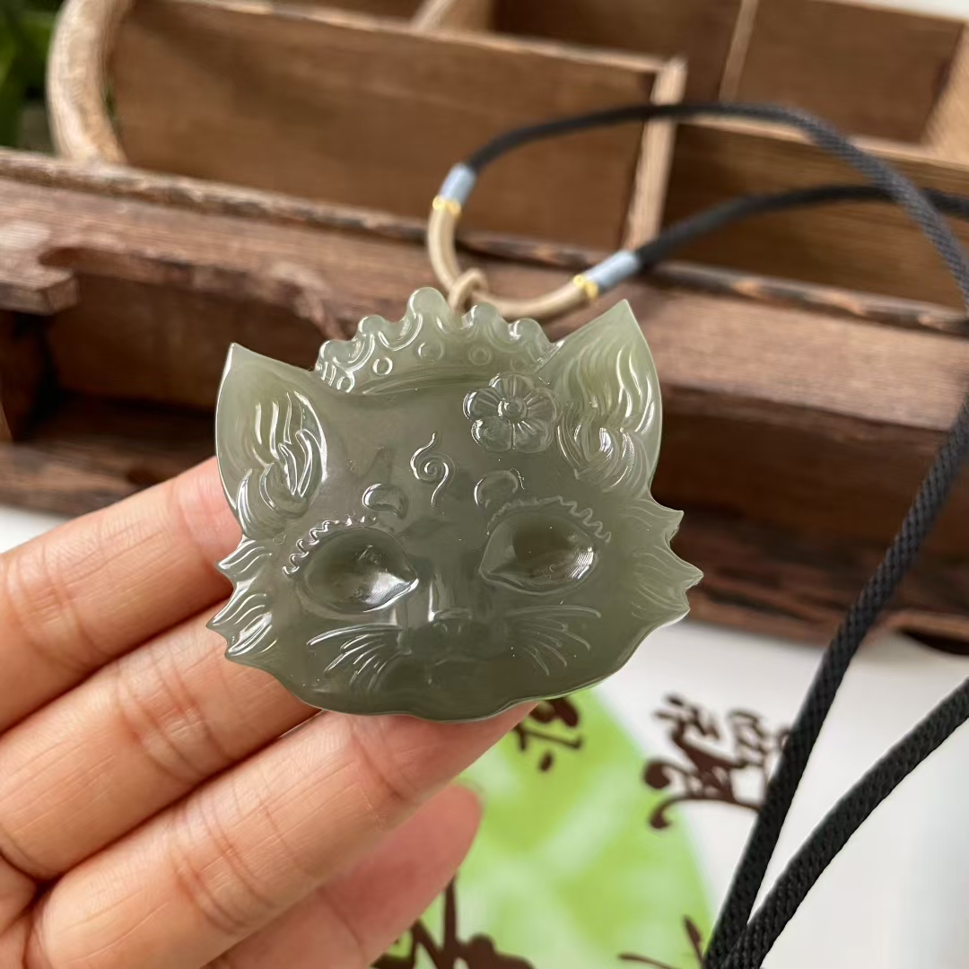 和田玉小猫头挂件吊坠项链天然玉石