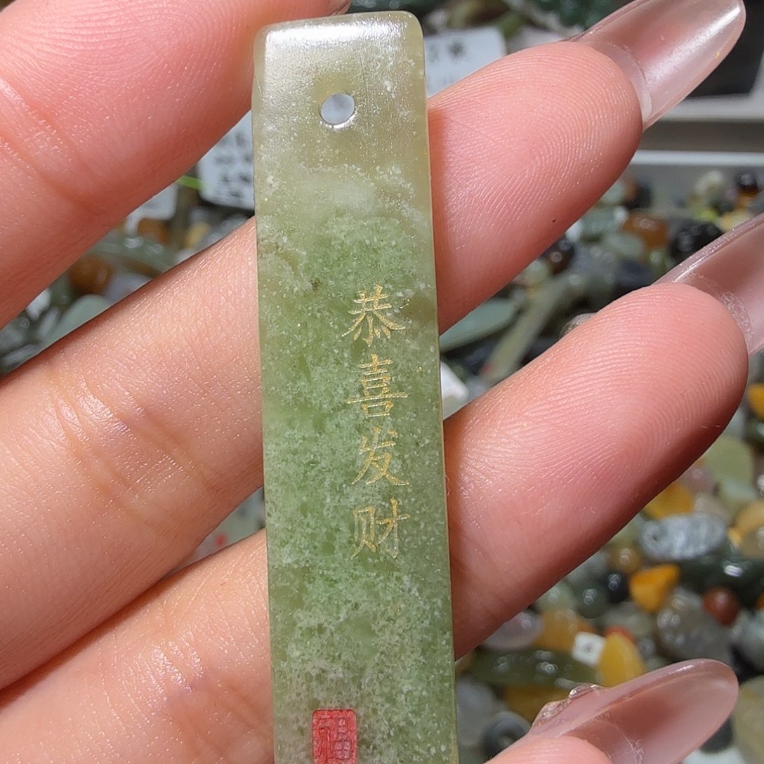 和田玉未镶嵌珠宝奇石