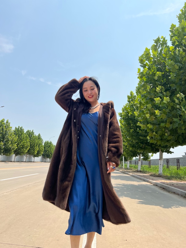 过膝款连帽秋冬保暖外套