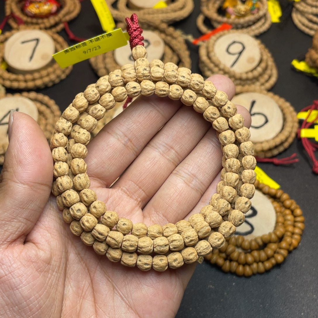 柏香籽/百香籽吊坠