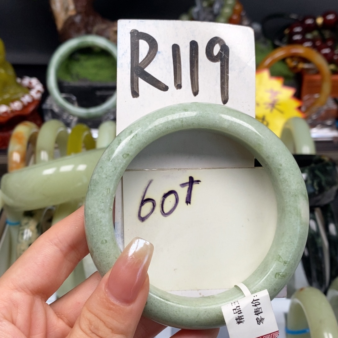 银S925镶嵌蛇纹石玉耳环