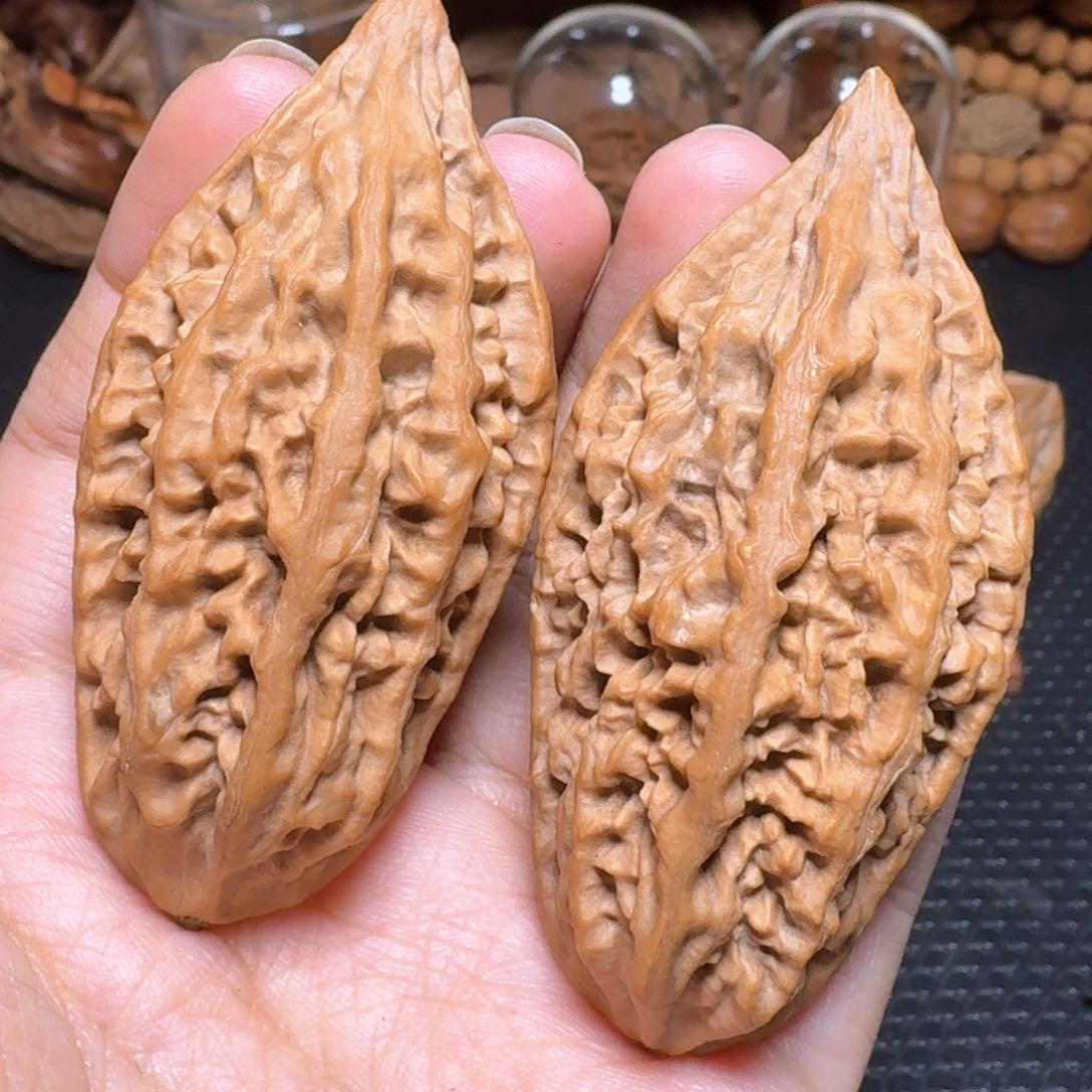 文玩核桃把件71柳叶