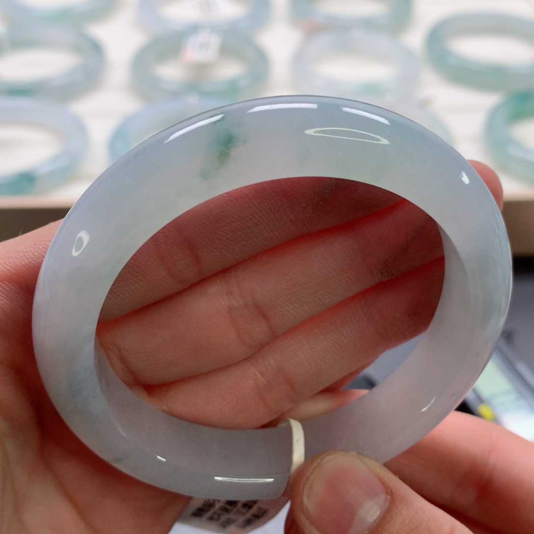 翡翠未镶嵌手镯11号