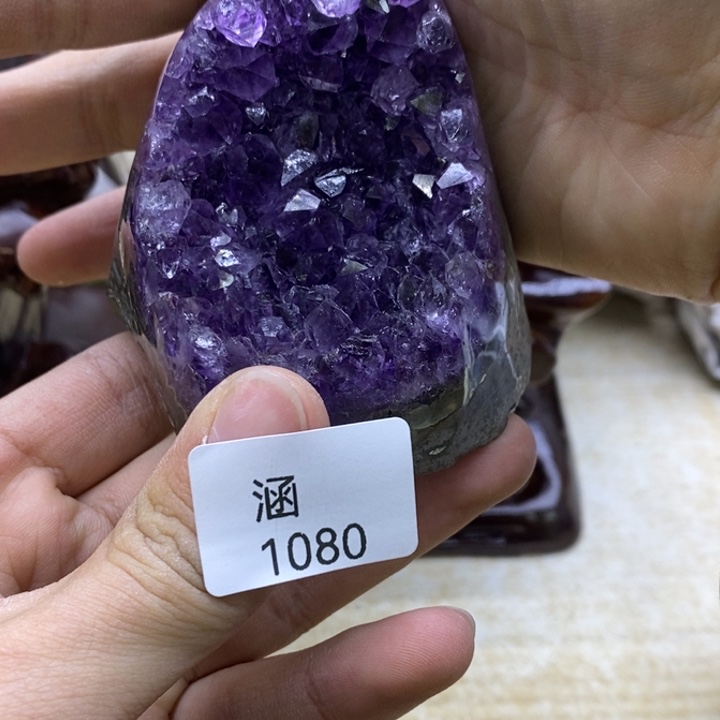 水晶大型摆件（非配饰）未镶嵌