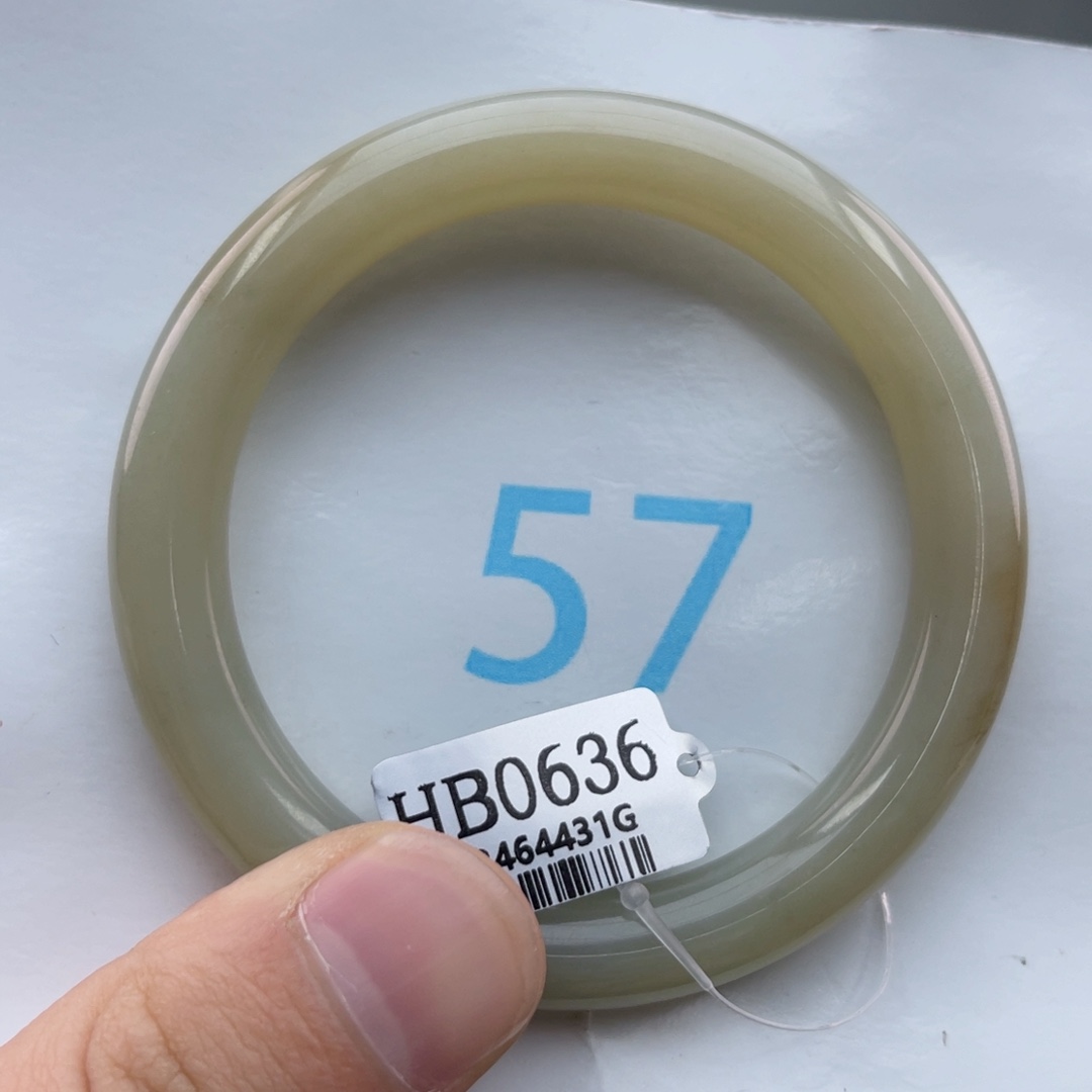 和田玉手镯未镶嵌?*旎