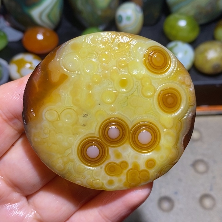 玛瑙/玉髓未镶嵌珠宝半成品