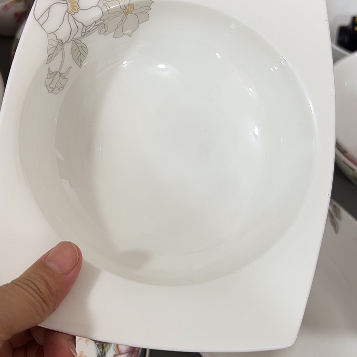 瓷片微瑕骨瓷特惠碗一个