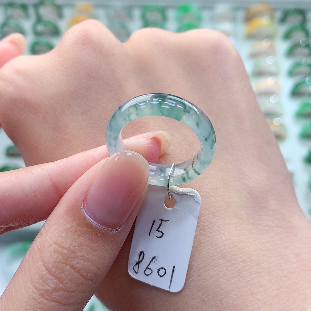 翡翠戒指未镶嵌15号