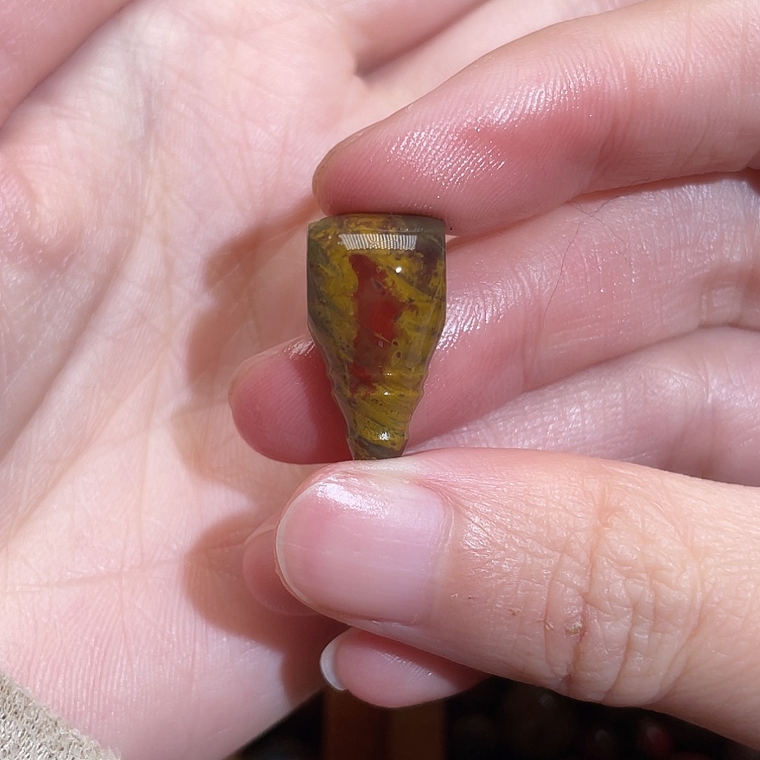 成***治南红玛瑙未镶嵌三通