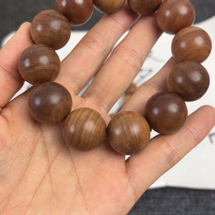 木檀香2.0供奉料……………………瑕疵