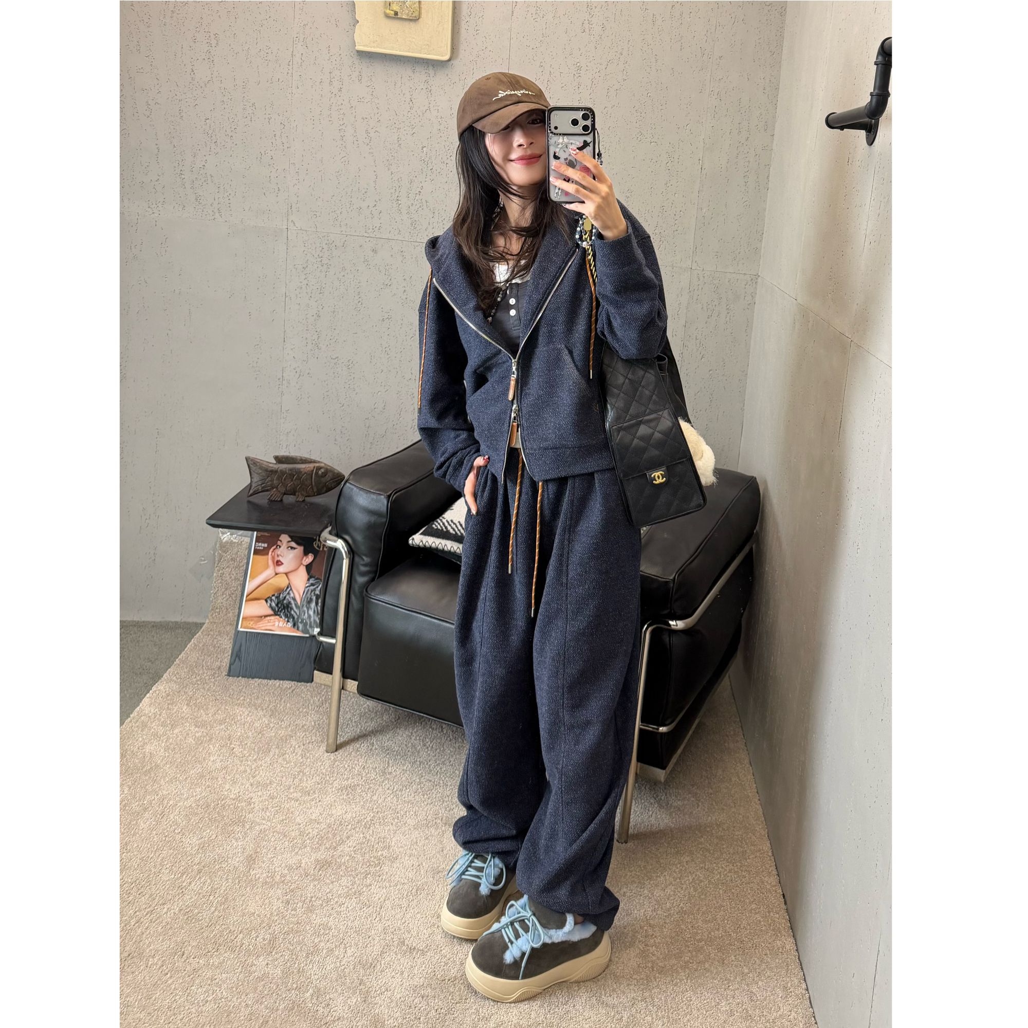 Harosey秋冬新品抽绳藏蓝色连帽套装