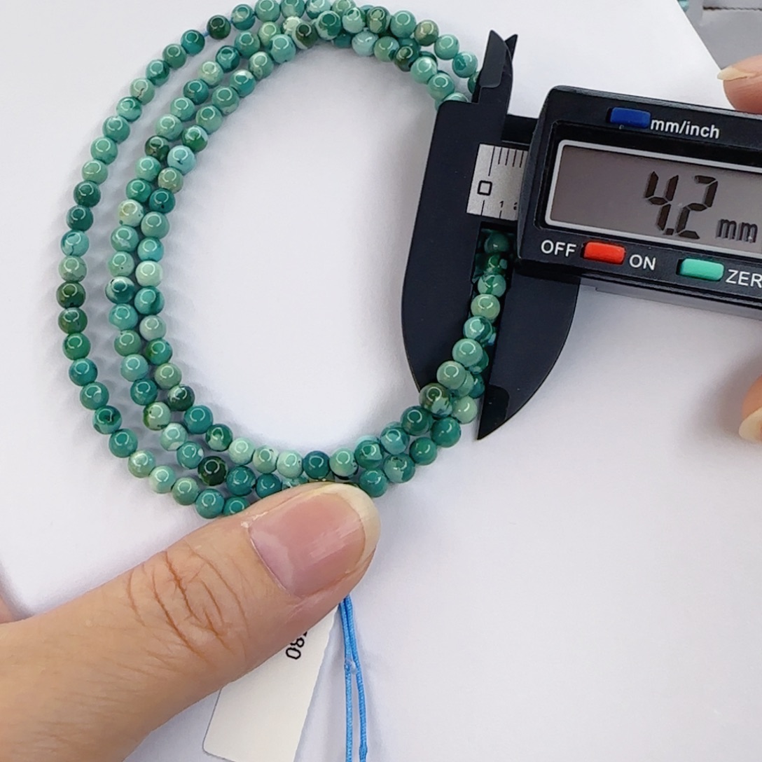 绿松石未镶嵌颈饰