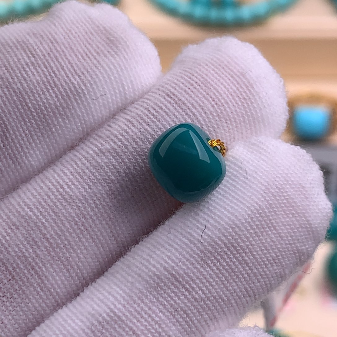 绿松石珠宝奇石未镶嵌8.9