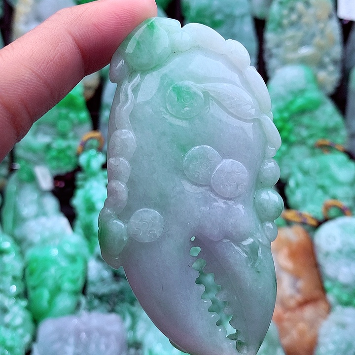 翡翠吊坠(不含链)未镶嵌