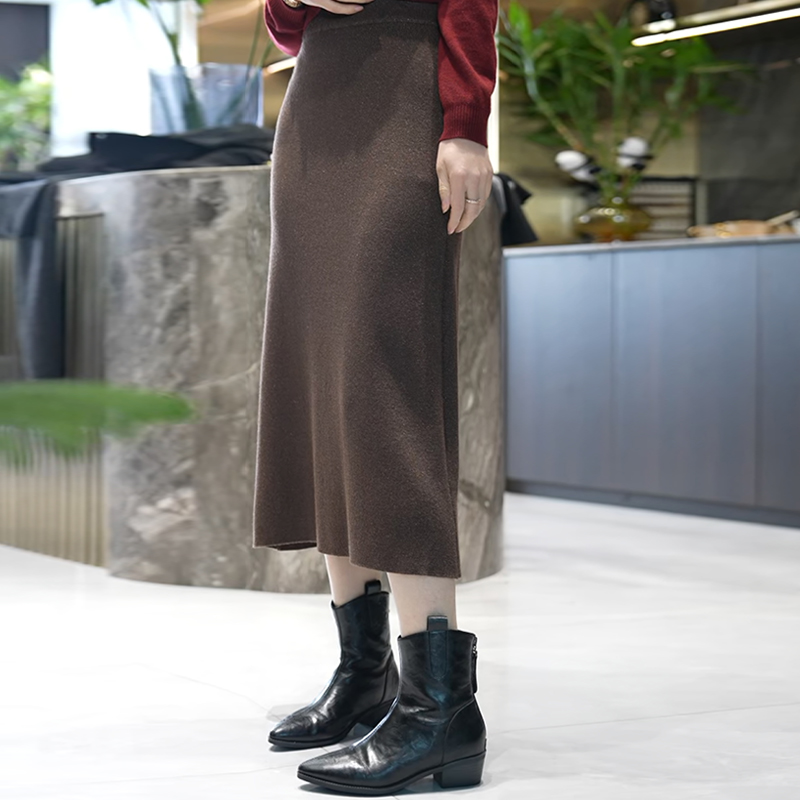 【靓丽人生】松紧腰加厚显瘦保暖针织半身裙 M5302