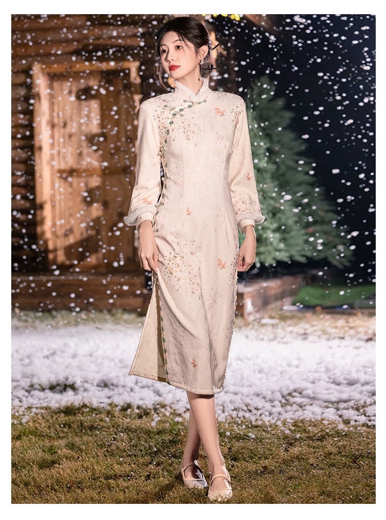 《司藤》绝美旗袍改良日常可穿香槟色冬季新中式绝美旗袍连衣裙显瘦