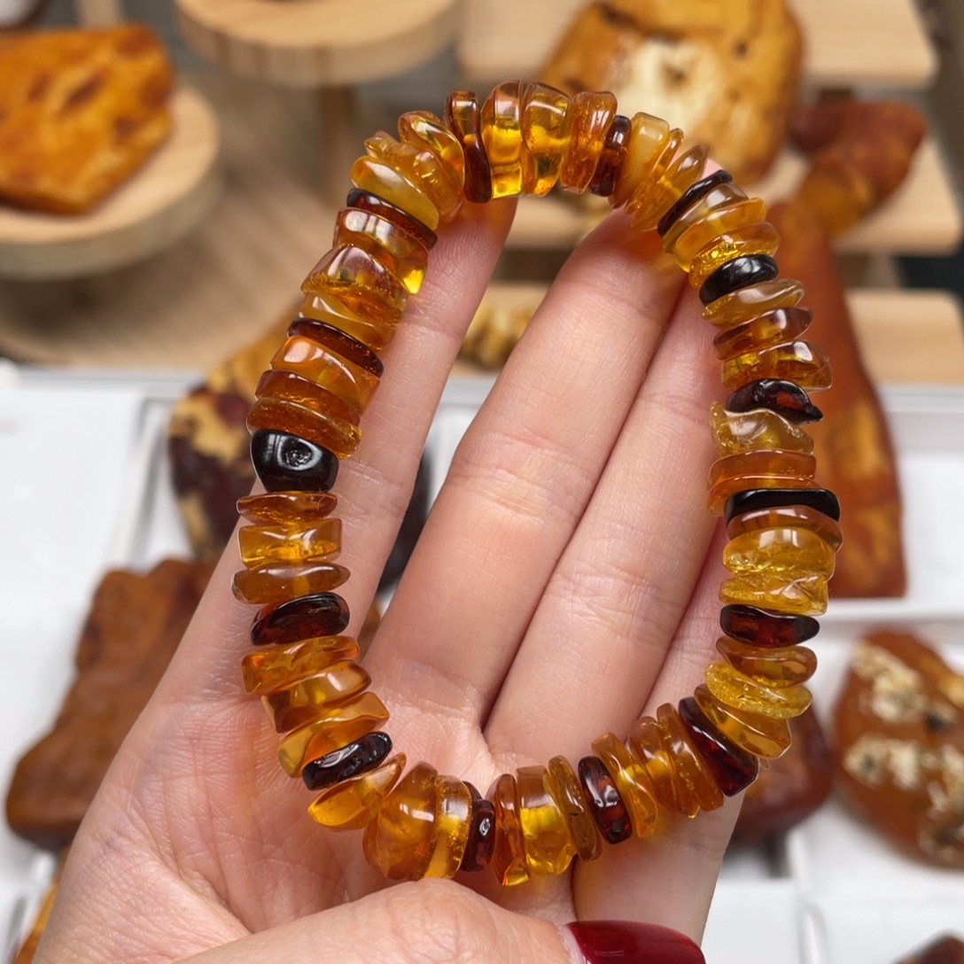 琥珀未镶嵌珠宝奇石