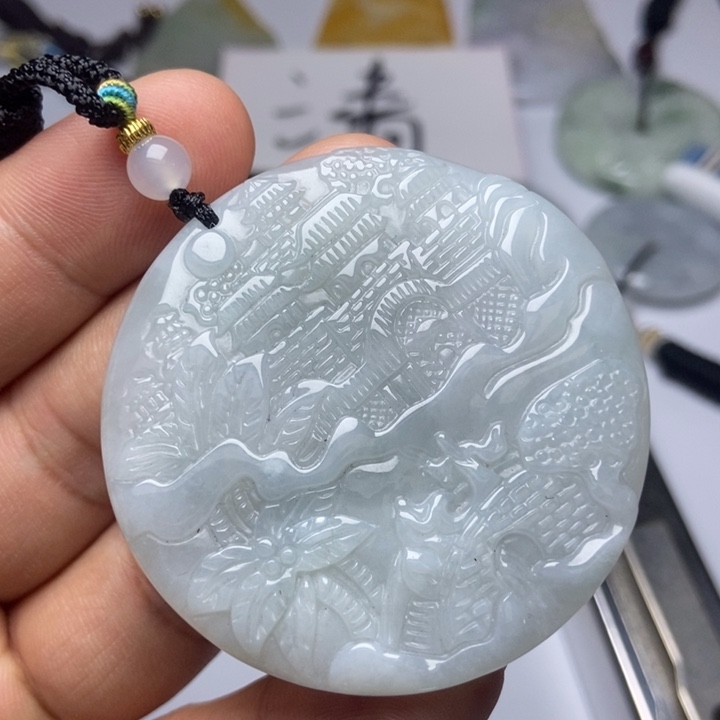 翡翠未镶嵌颈饰翡翠