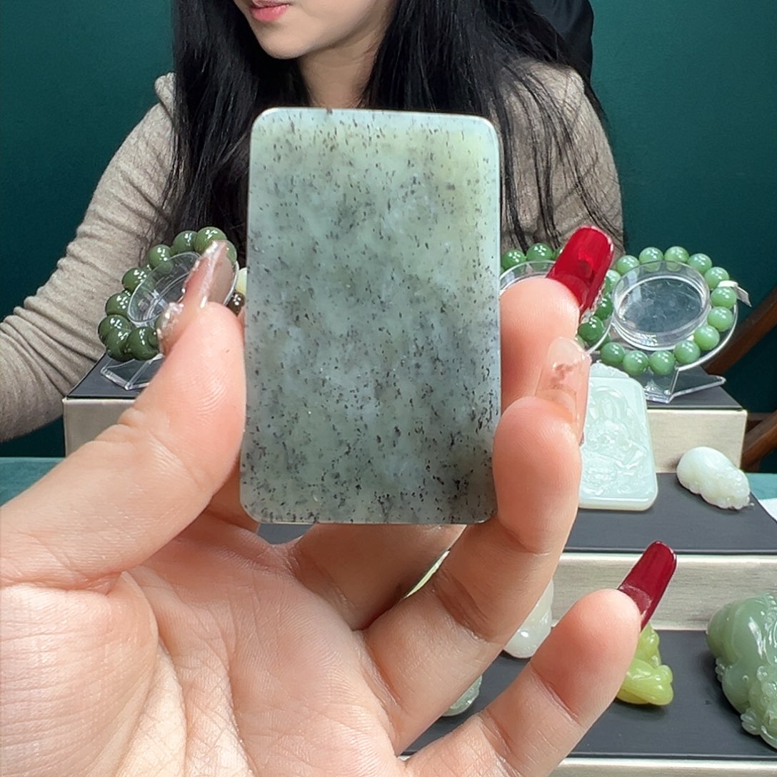 和田玉吊坠(不含链)未镶嵌