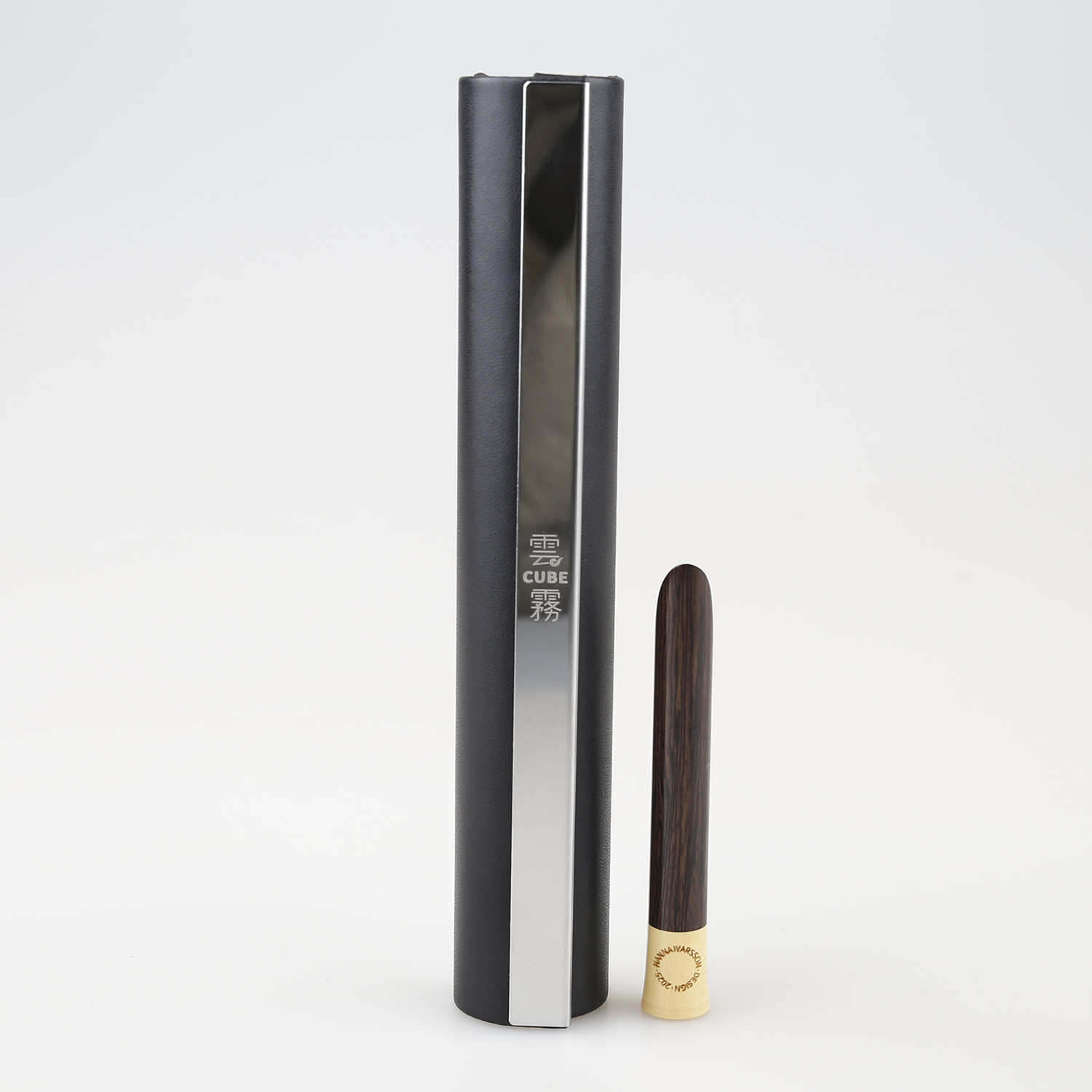 Nanna Ivarsson 设计 2025艺术展压棒