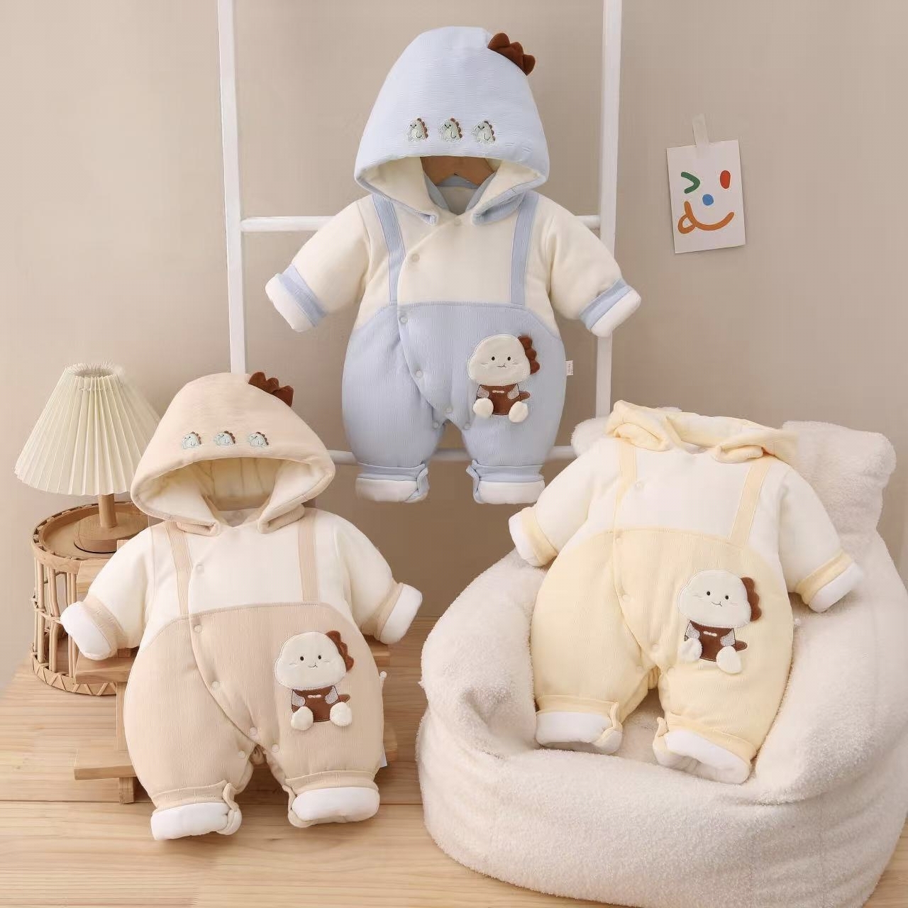 300g加厚新生儿连体衣连帽外出服冬季婴儿衣服0-3个月萌心龙仔