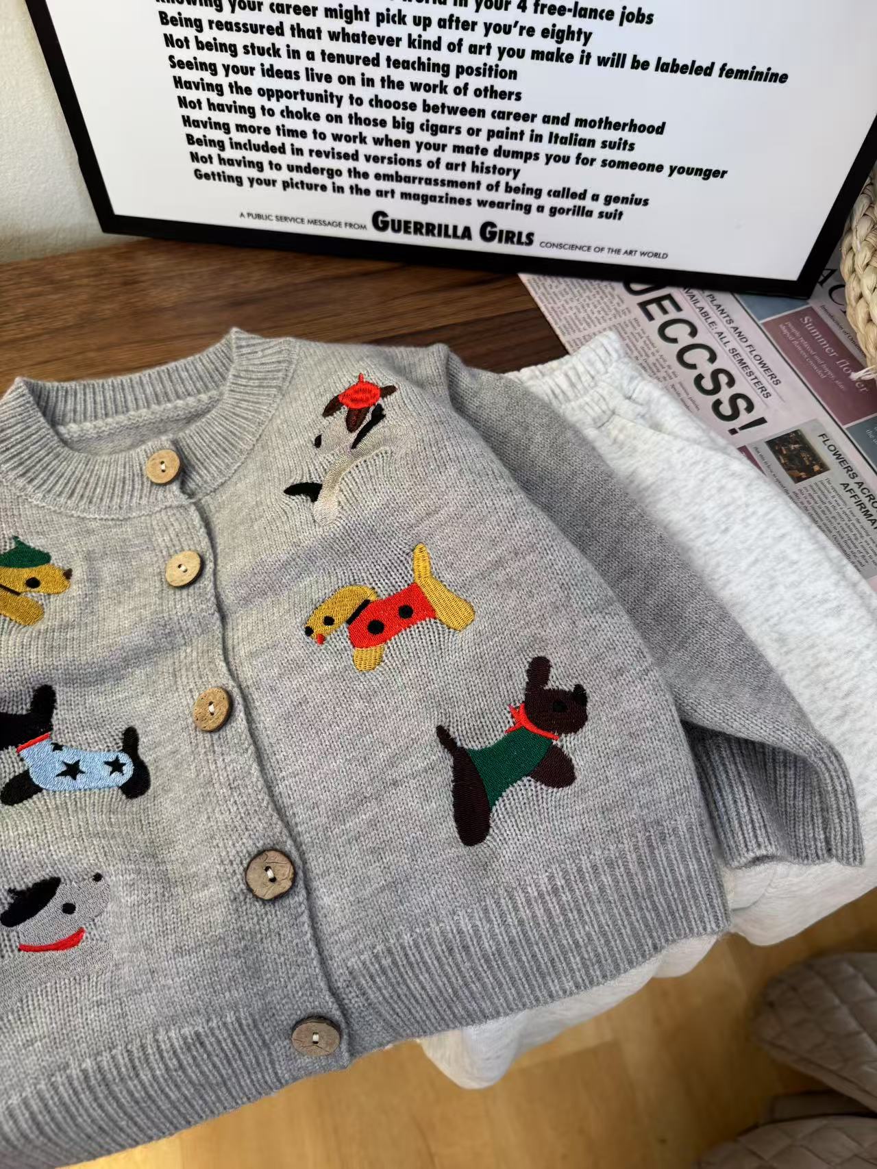 【清货】儿童针织时尚新款韩版刺绣小狗宝宝卡通绣花秋季