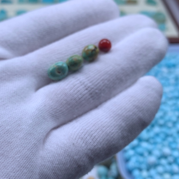 南红玛瑙未镶嵌珠宝奇石