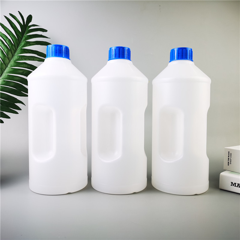 2升1.8升玻璃水瓶防冻液瓶洗车液瓶现货供应
