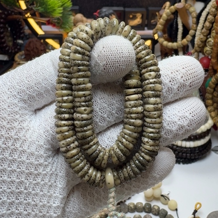 星月菩提手串6号车尺寸9石玉盘缠108