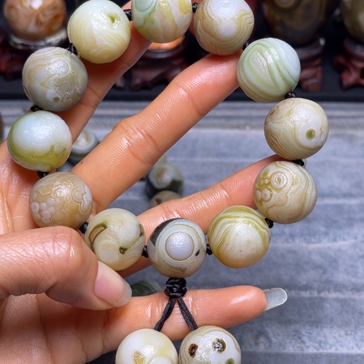 胡***果玛瑙/玉髓未镶嵌裸石