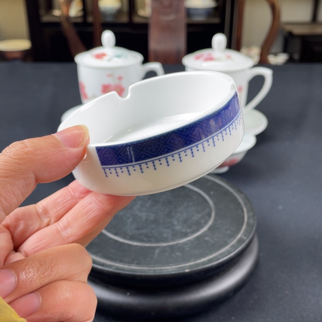 瓷片轻工业陶瓷研究所