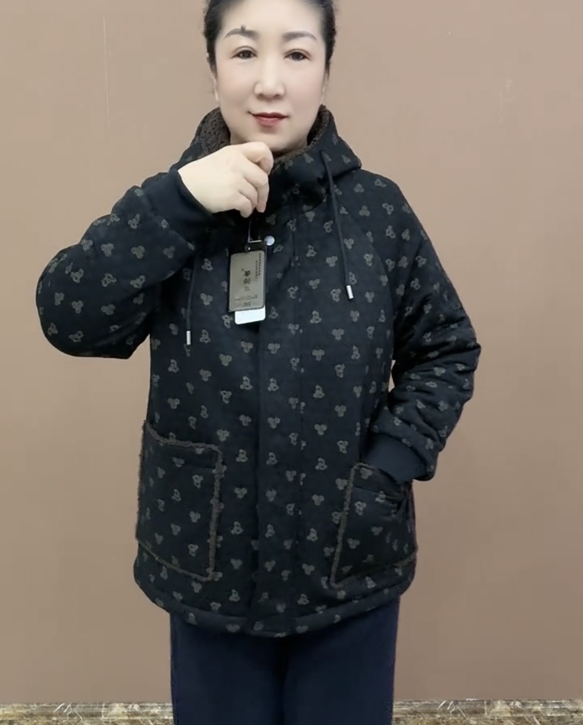 《专柜品质》5气质连帽拉链中长款中老年女装圆点保暖加厚冬棉服